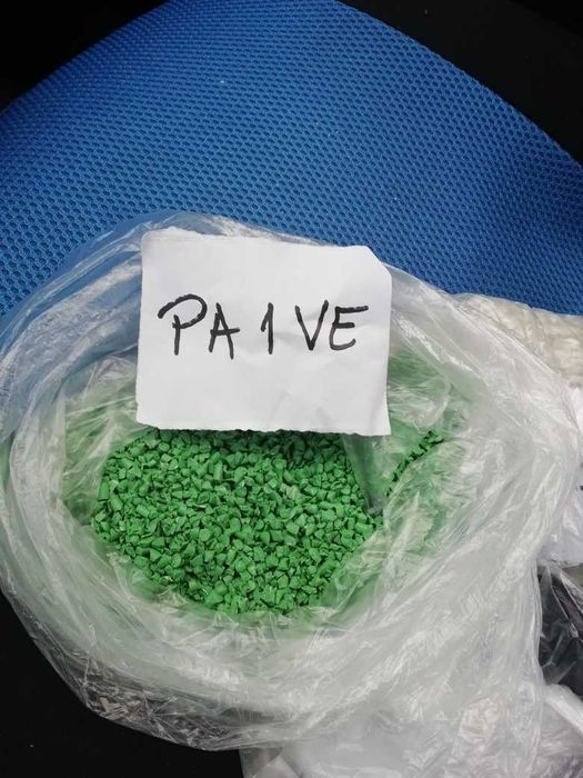 plastic PA si PC, poliamida si policarbonat