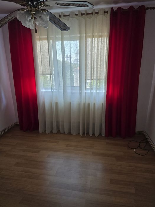 Vând apartament central 2cam Buzău lângă primărie