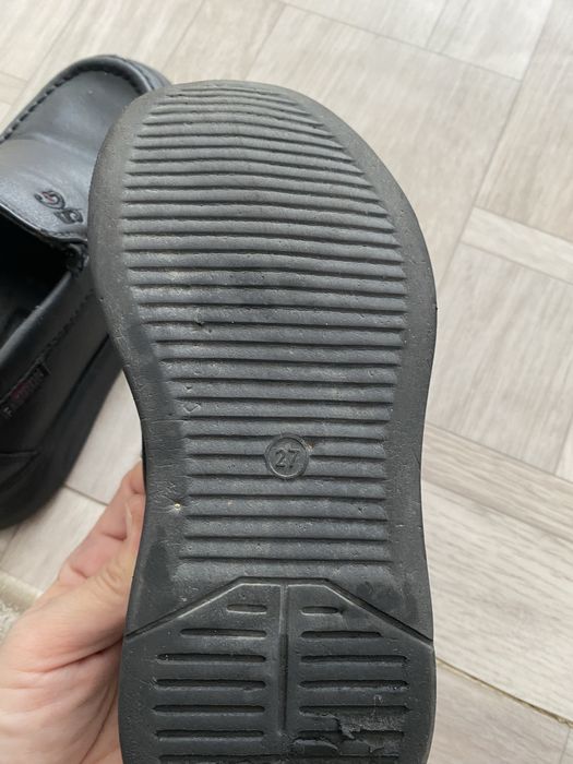 Школьный туфли для девоч и малч