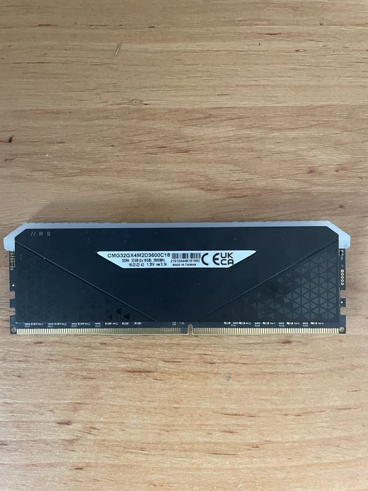 RAM  16 gb ddr4