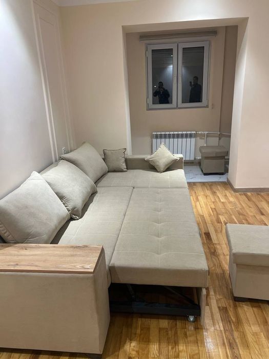 4 компания между Ойбек метро и Космонавтов ЦУМ рядом