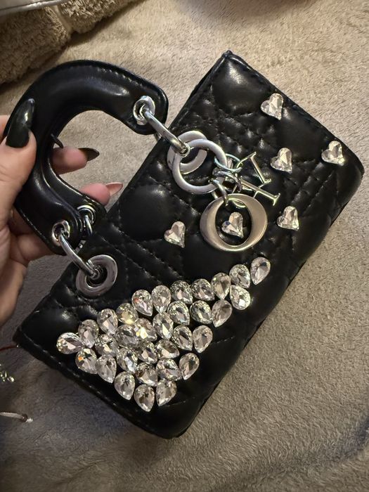Малка Dior чанта