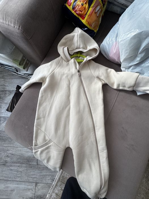 Продам детские вещи