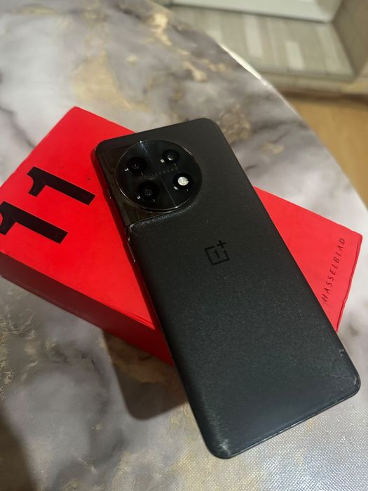OnePlus 11 16+12/256