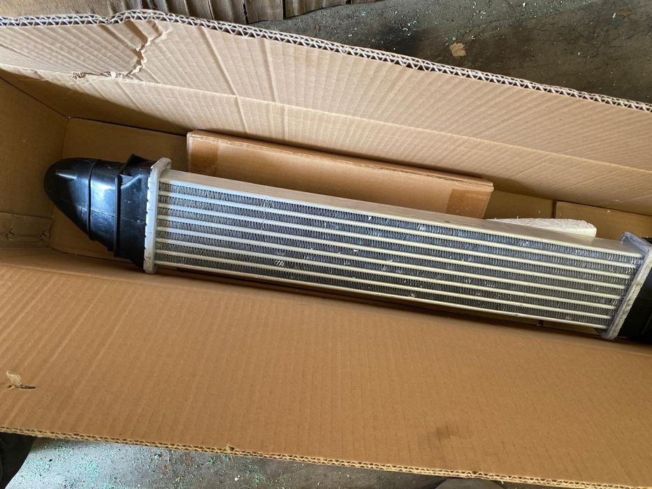 Radiator intercooler Dacia Logan 1.5dci nou