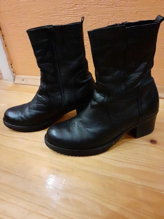 Дамски боти, нови, ест.кожа р-р. 39