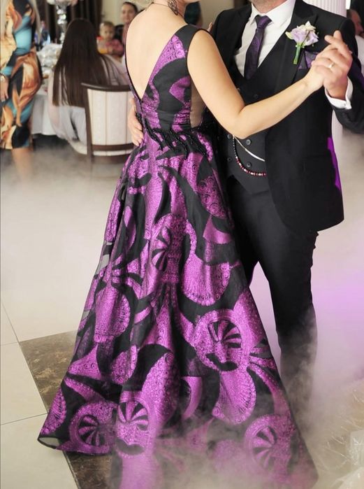 Vând rochie de gală / Nașă