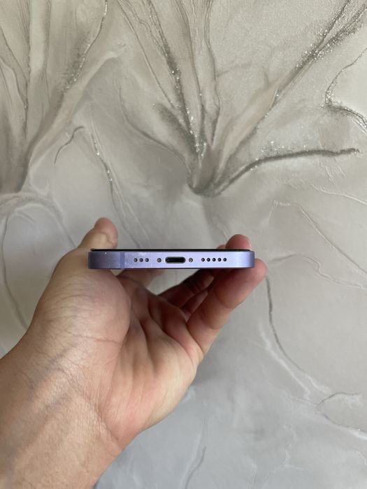 Продам iPhone 12 64gb в идеальном состоянии