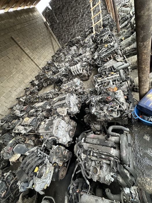 Матор Двигатель каробка акпп мкпп