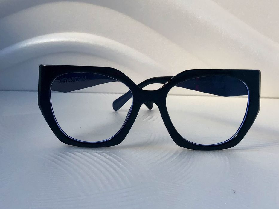 Модерни дамски прозрачни очила за компютър 2024