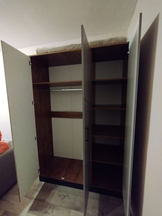 Распашной шкаф "гамма"