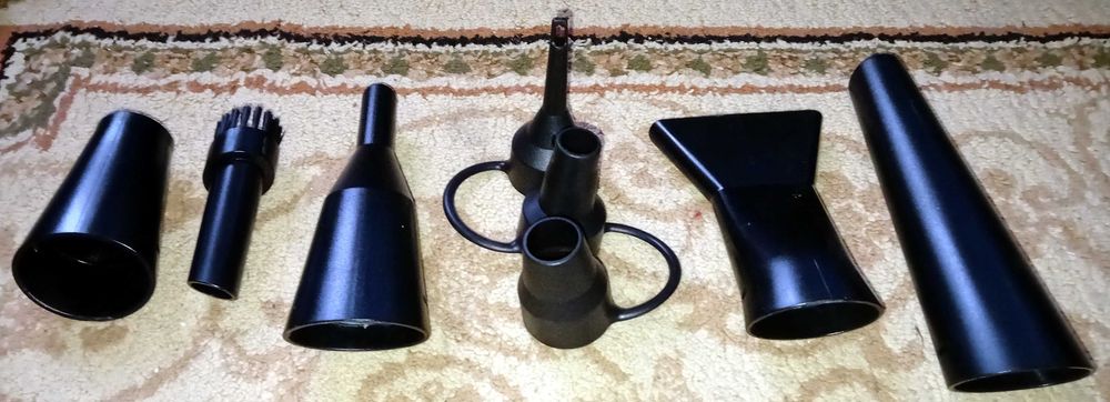 Въздушен ел. компресор с мощност - 600W с осем вида накрайници.