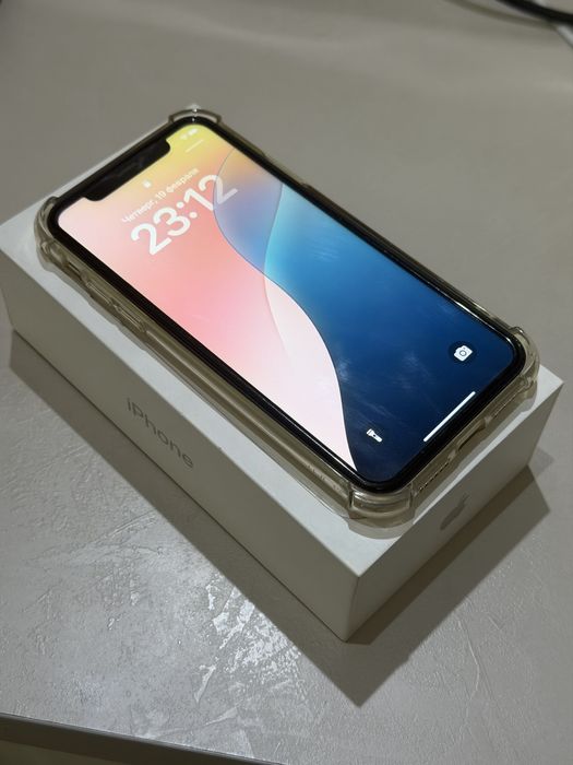 IPhone 11 128gb белый с коробкой