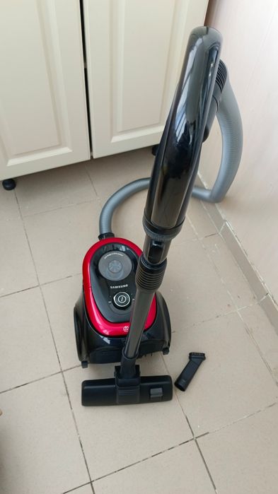 Пылесос Samsung 1800w