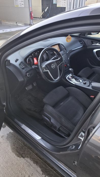 Opel Insignia 2.0D / 170CP / 2009 /Automat