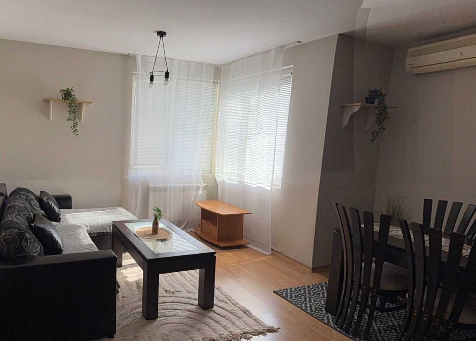 Дава се под наем Двустаен апартамент в София, Студентски град - 65 кв.м за 598.23 € - Снимка #2