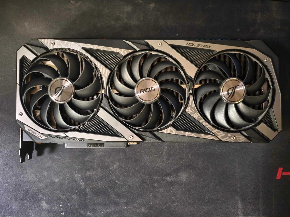 Видео карти RTX 3070 8GB ASUS ROG Strix / Predator – 2 бр.