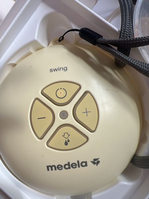 Електрическата помпа за кърма Swing Medela