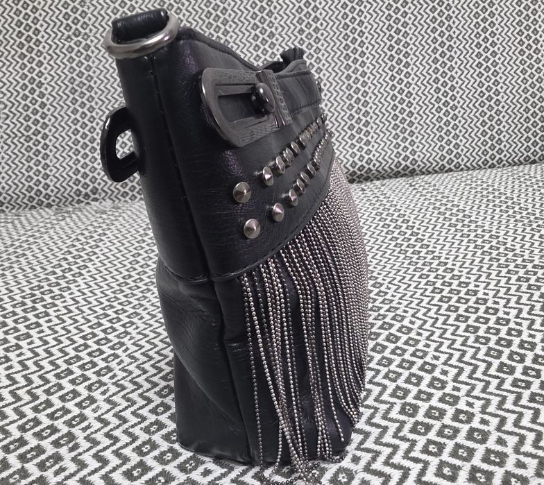 Кожаная сумочка нарядная