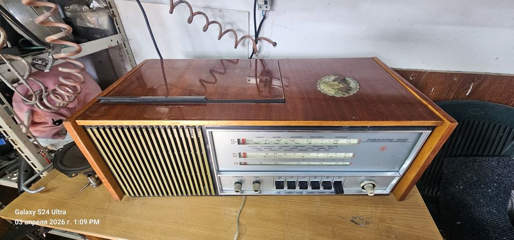 Ретро аппарат Рекорд 301