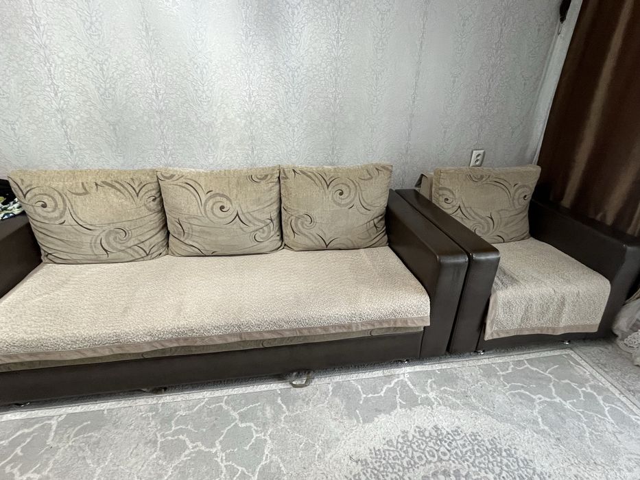 Раскладной диван с креслом