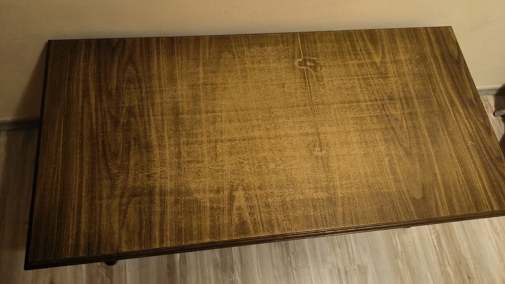 Журнальный столик