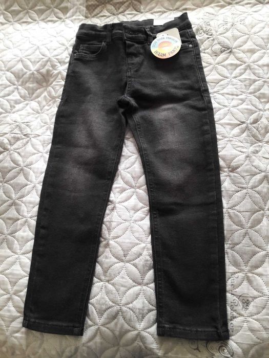 Детски дрехи - яке, суичър, дънки, пуловер