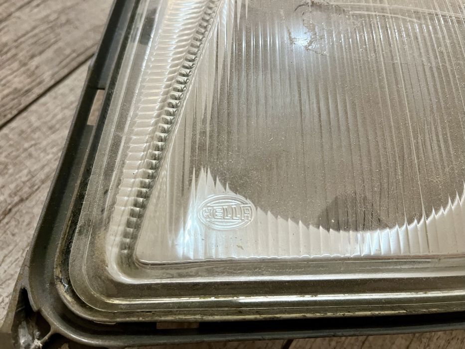 Стекло на Мерседес