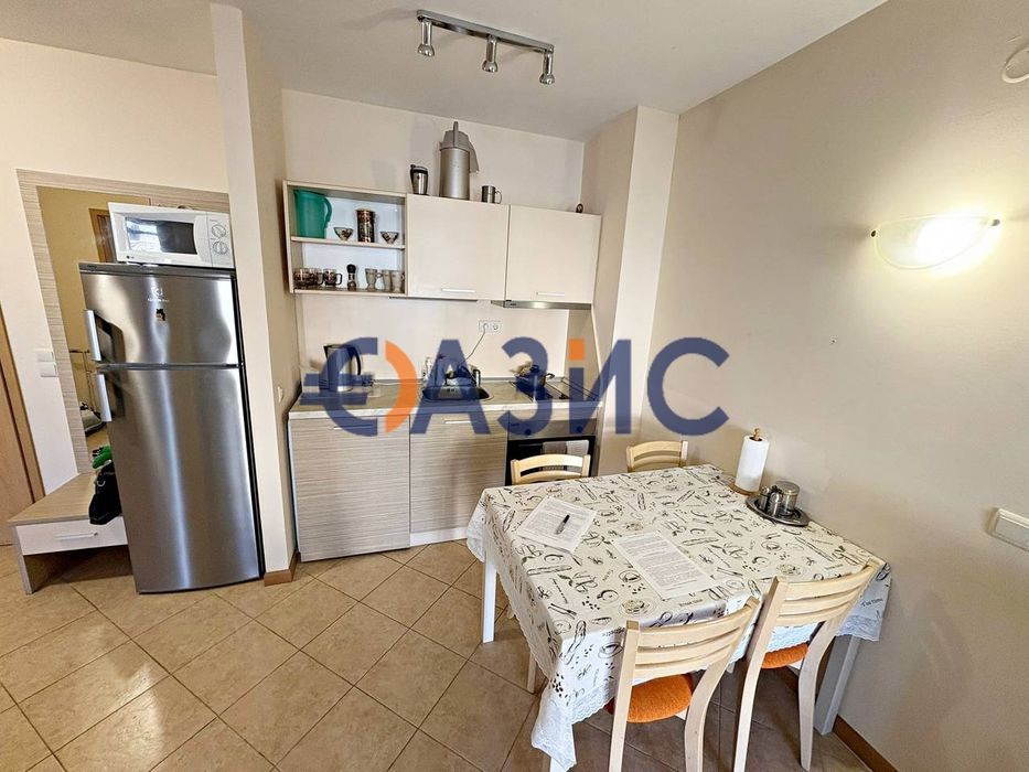 Продава се Двустаен апартамент в к.к. Слънчев бряг - 49 кв.м за 1858 €/кв.м - Снимка #8