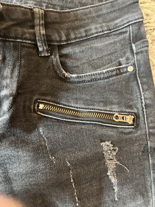 Blugi negrii skinny