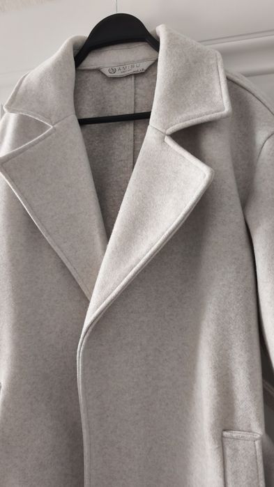 Продам пальто на весну