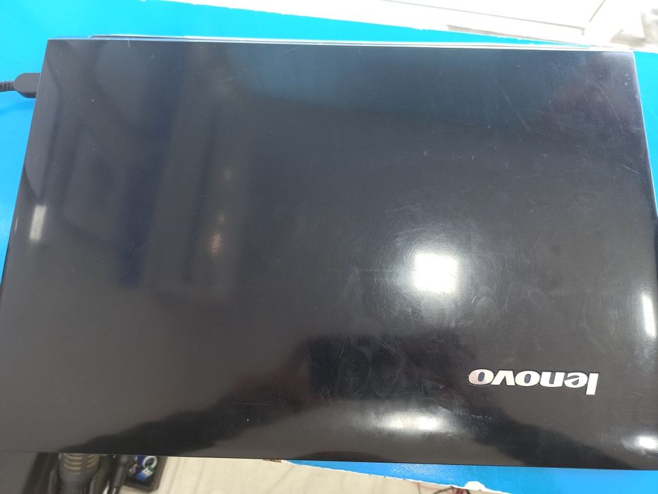 Noutbuk Lenovo b50