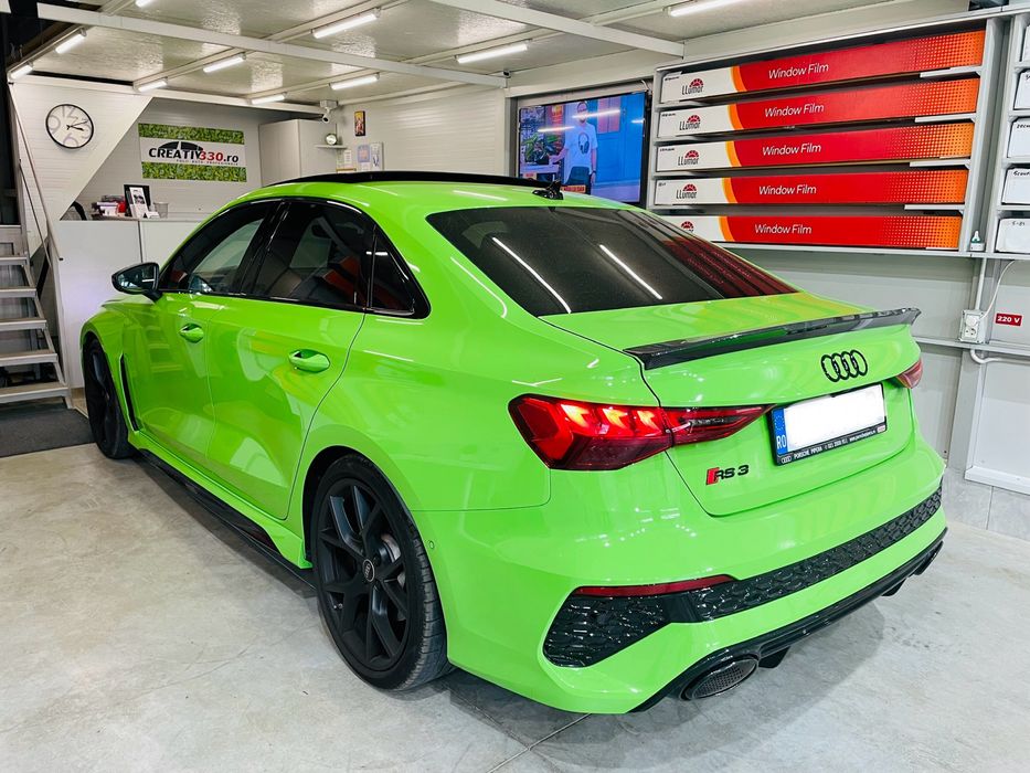 Montaj folie auto llumar de la 300lei