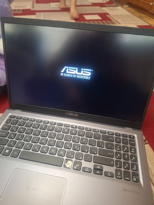 Ноутбук- ASUS X515J