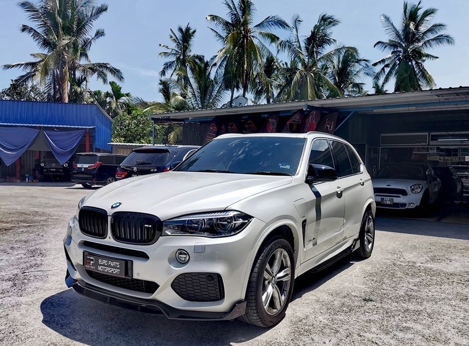 Lip Buza Prelungire bara fata X6 F16 X5 F15 BMW Negru lucios