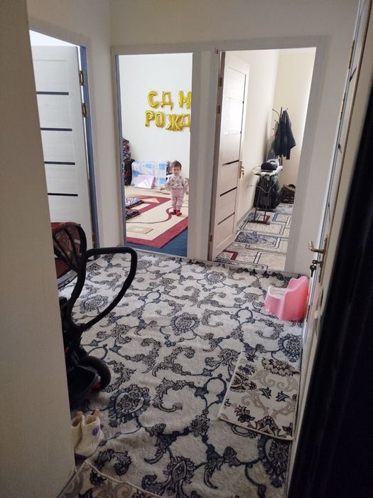 Bõstonliq tumani, Gazalkent, Nahalovka hududi 2 hona, 45 kv, 3 etaj