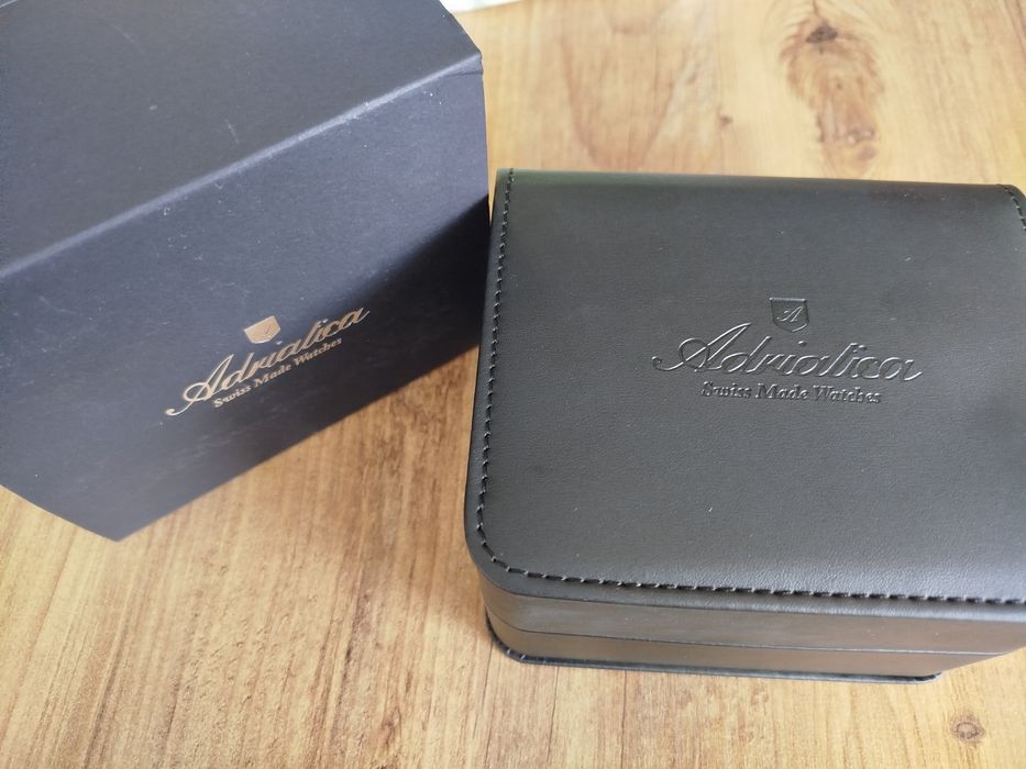 Дамски нов часовник Adriatica