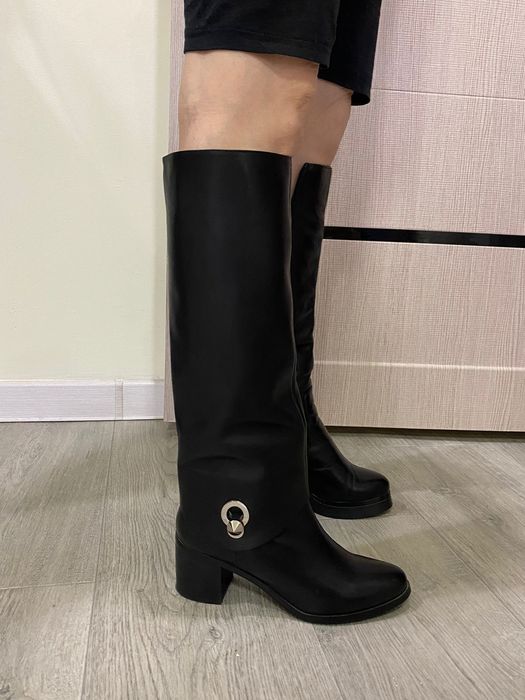 Продам сапоги женские