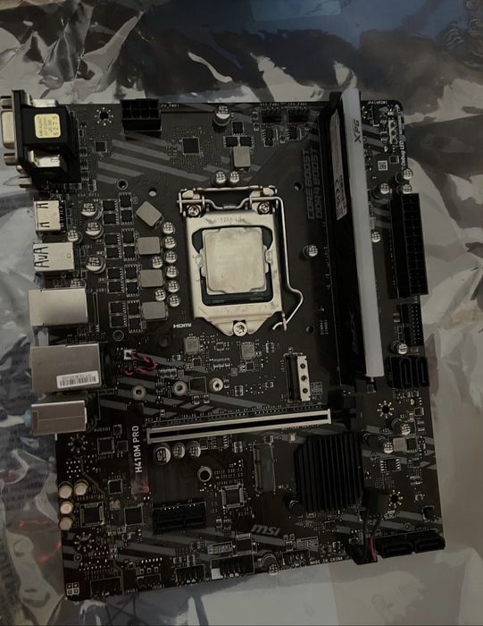 i7 10700 + placa de baza + cooler