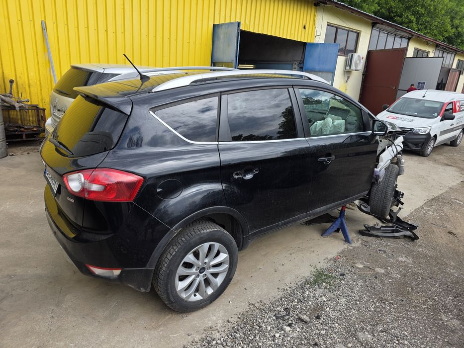 Ford kuga 2011 година ударен