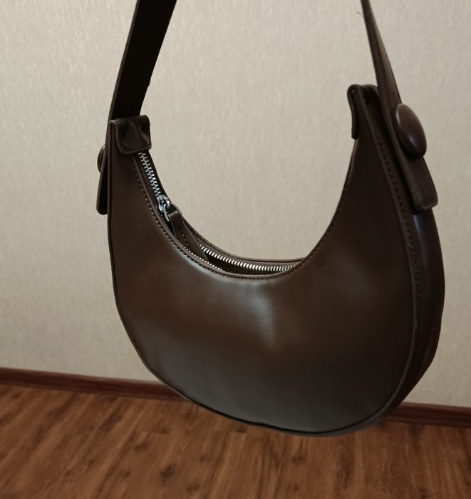 Сумка багет новая небольшая