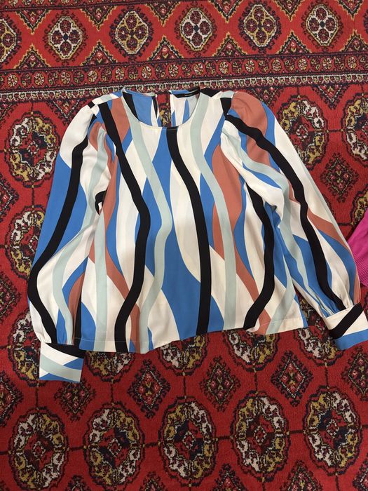 Блузка, юбка карандаш и кофточка