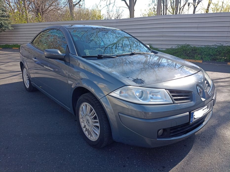 Renault Megane cabrio/ 2007  / 1.6 benzina / A.C / panoramic /decapotare ELECTRICA