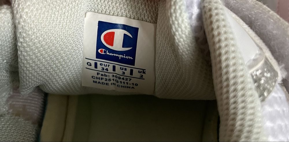 Adidasi originali de vanzare