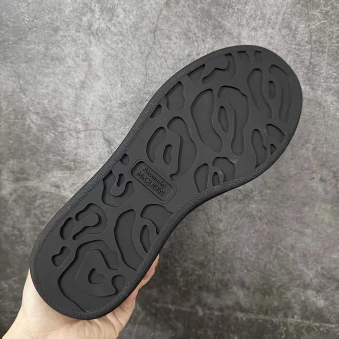Alexander McQueen Oversized Sneaker