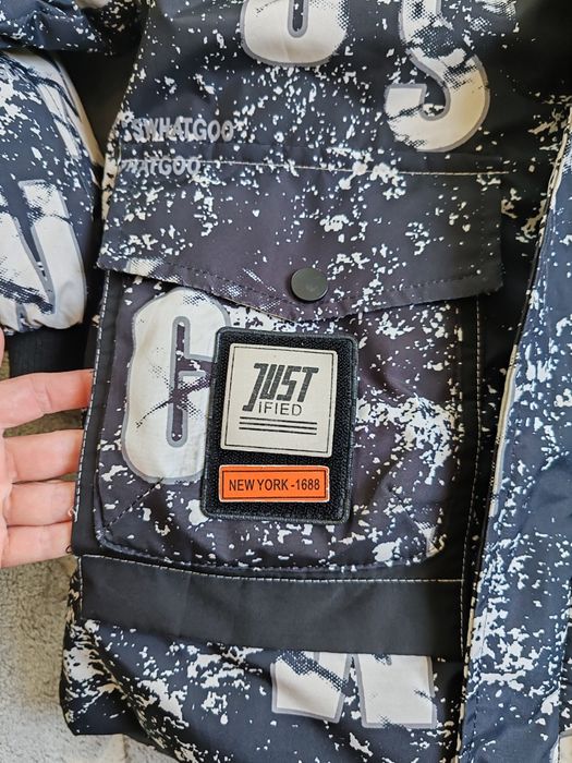 Продам куртку (зима)