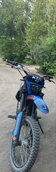 Мотоцикл ктр 300 кубов