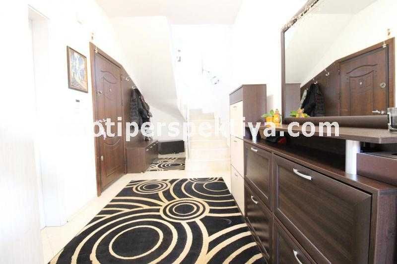 Продава се Къща в Пловдив, Остромила - 240 кв.м за 1218 €/кв.м - Снимка #10