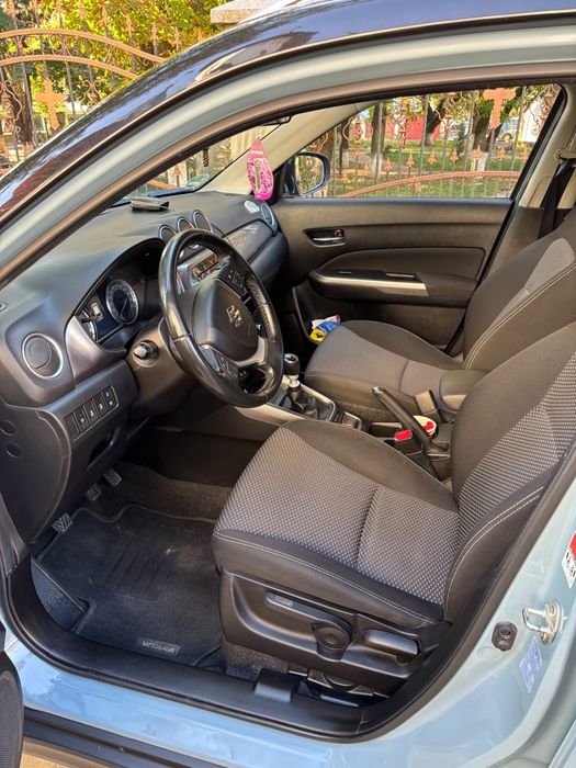 Suzuki Vitara Carte Service doar Suzuki
