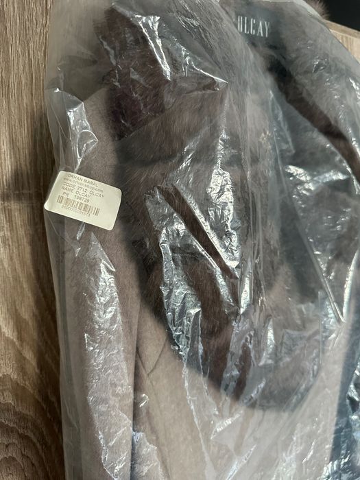 Елегантно дамско палто OLCAY